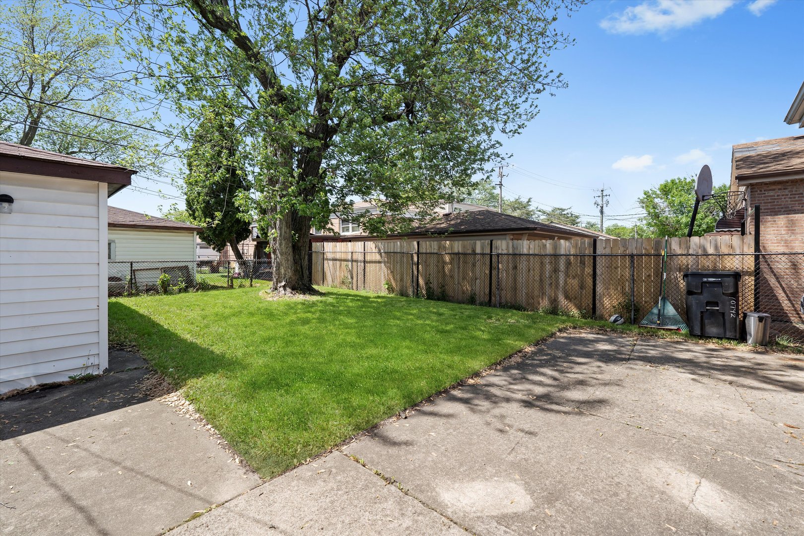 10742 S MORGAN Street