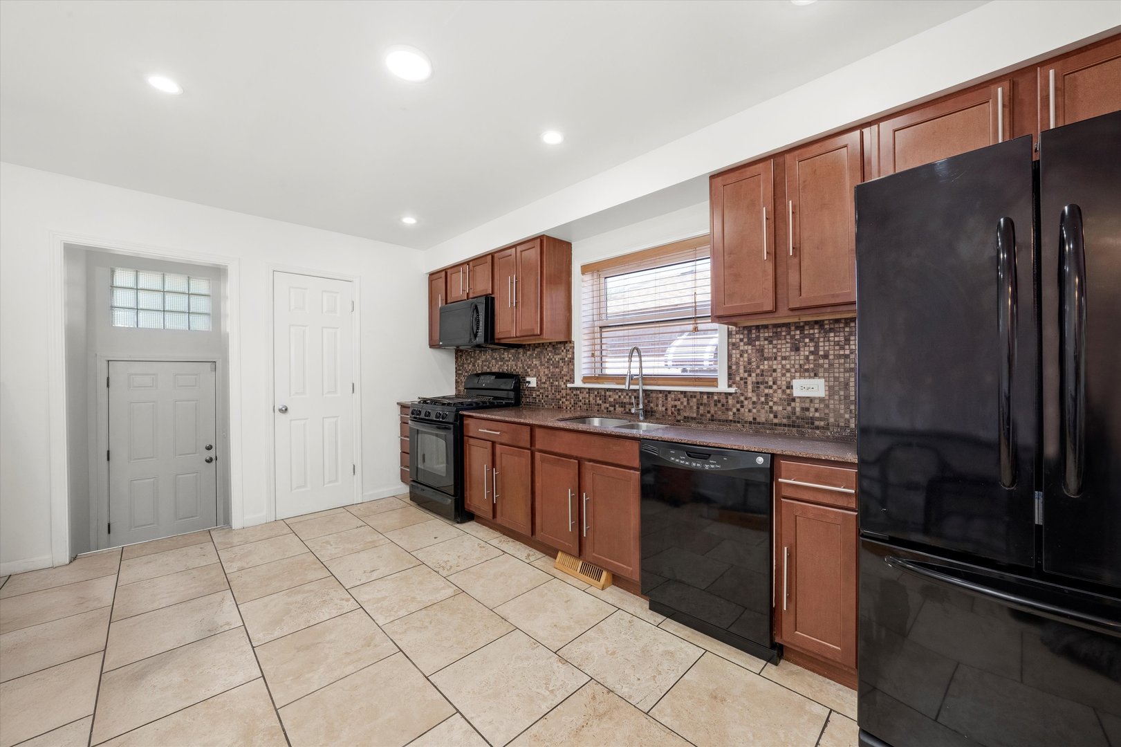 10742 S MORGAN Street