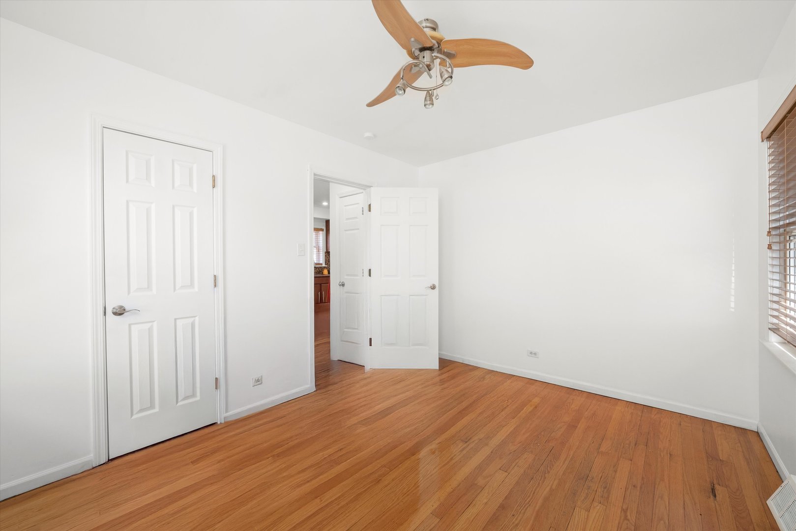 10742 S MORGAN Street