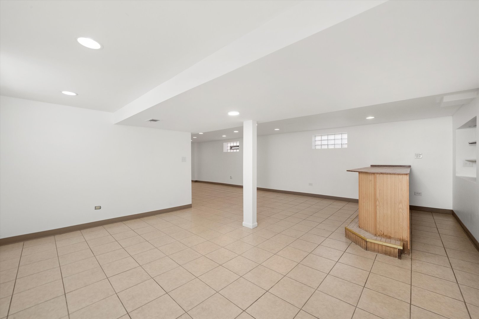 10742 S MORGAN Street