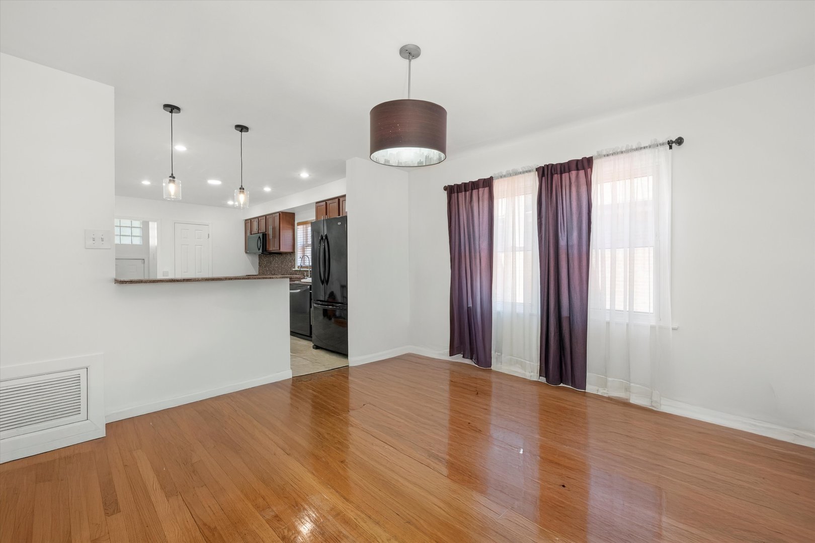 10742 S MORGAN Street