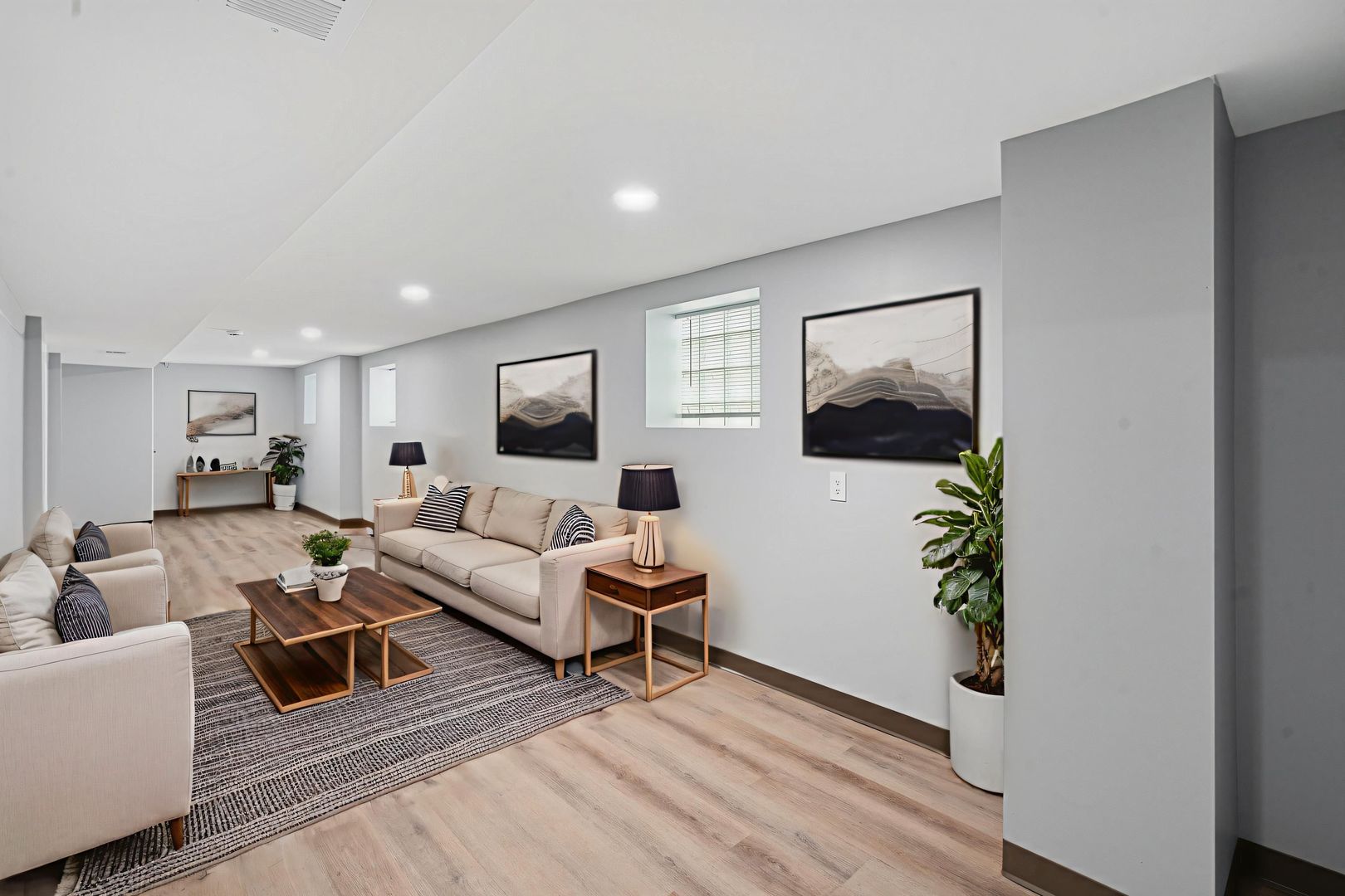 7827 S Calumet Avenue