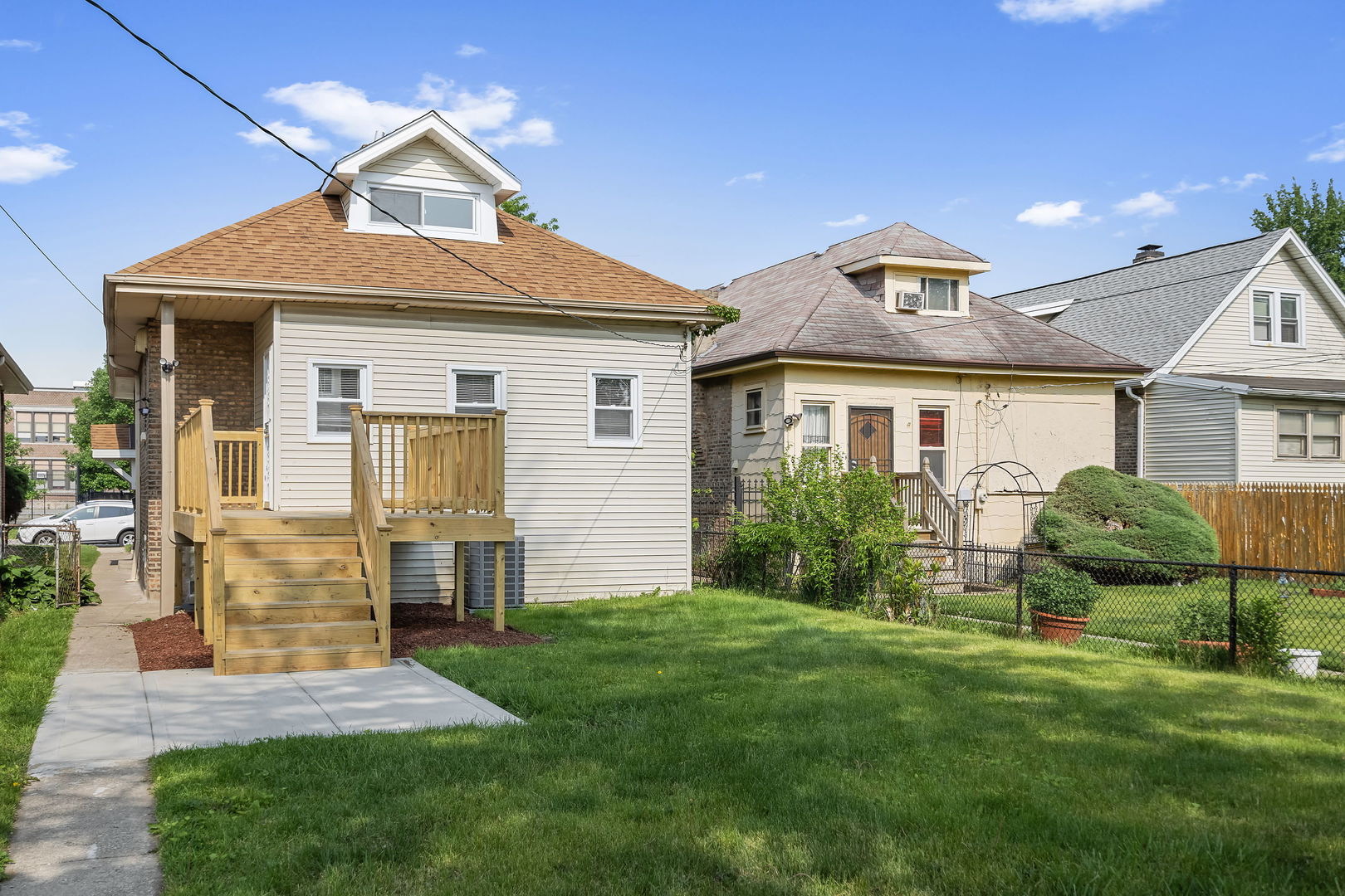 7827 S Calumet Avenue