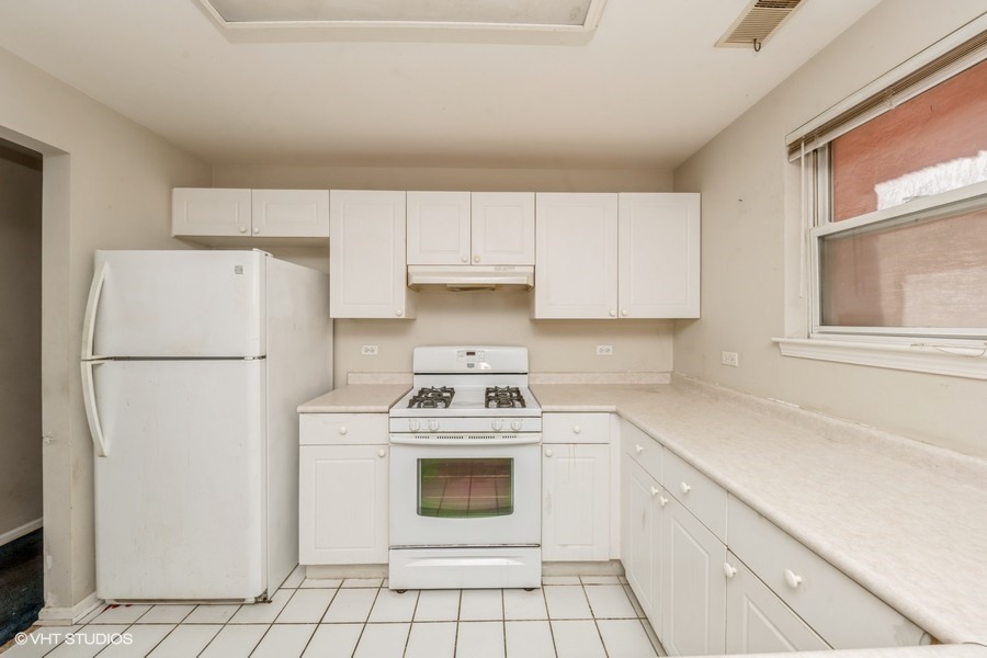 1465 N Larrabee Street Unit: B