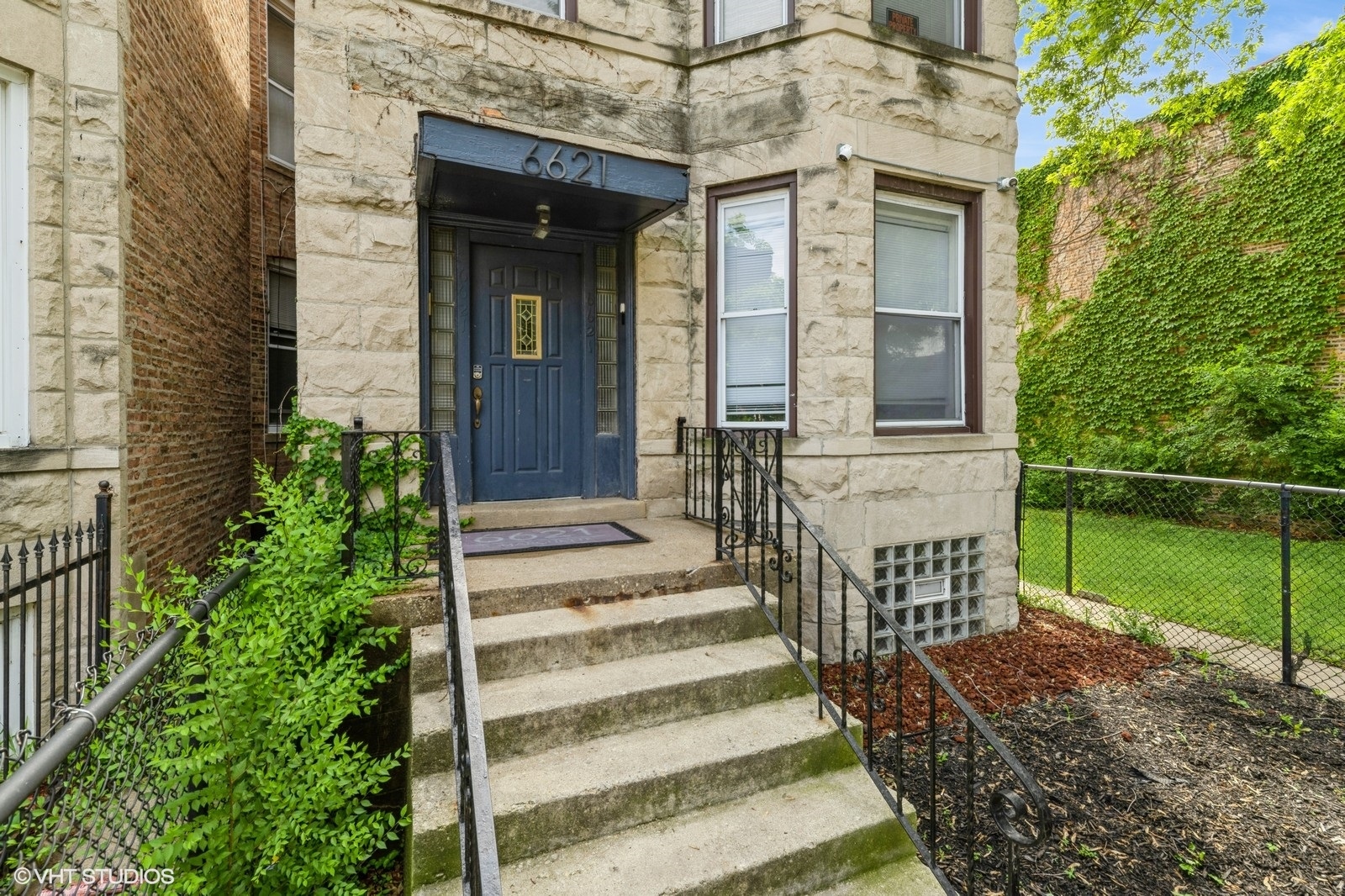 6621 S Marquette Drive