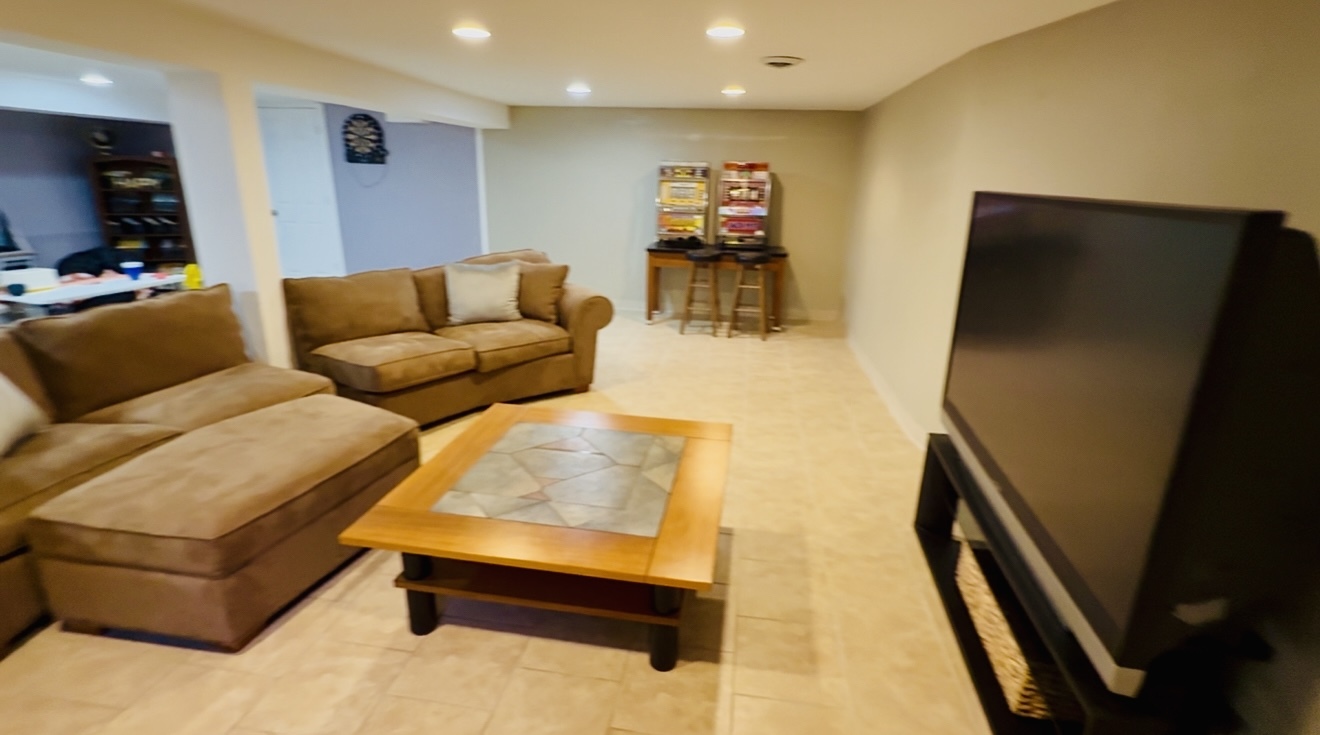 18504 CARPENTER Street