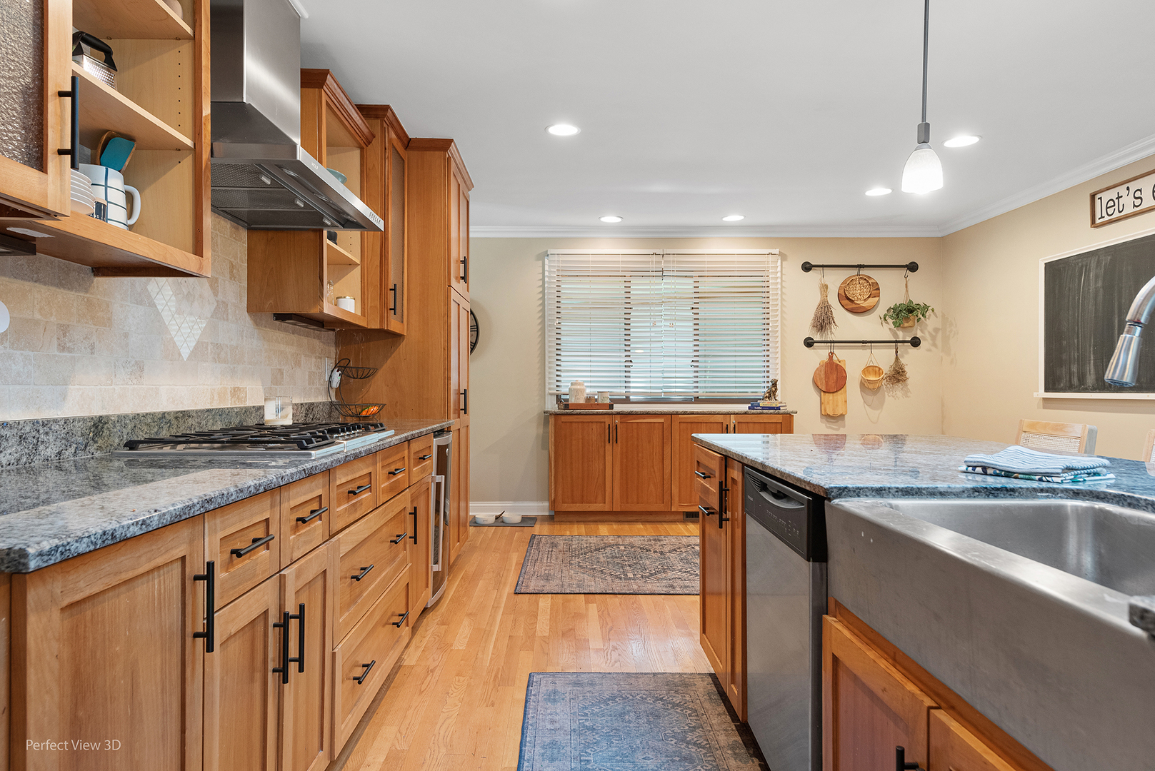 18504 CARPENTER Street