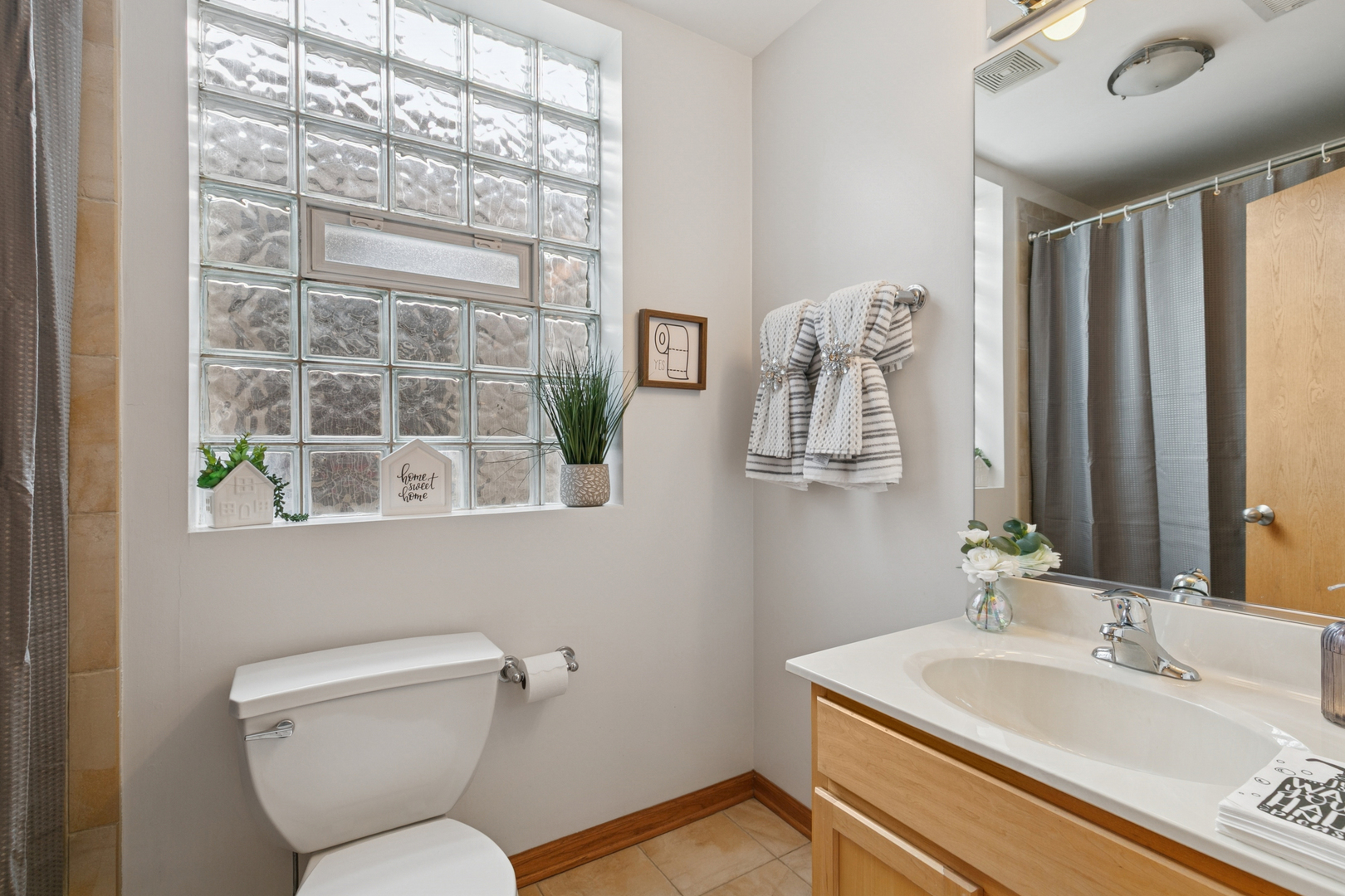 4426 S CALUMET Avenue Unit: 3