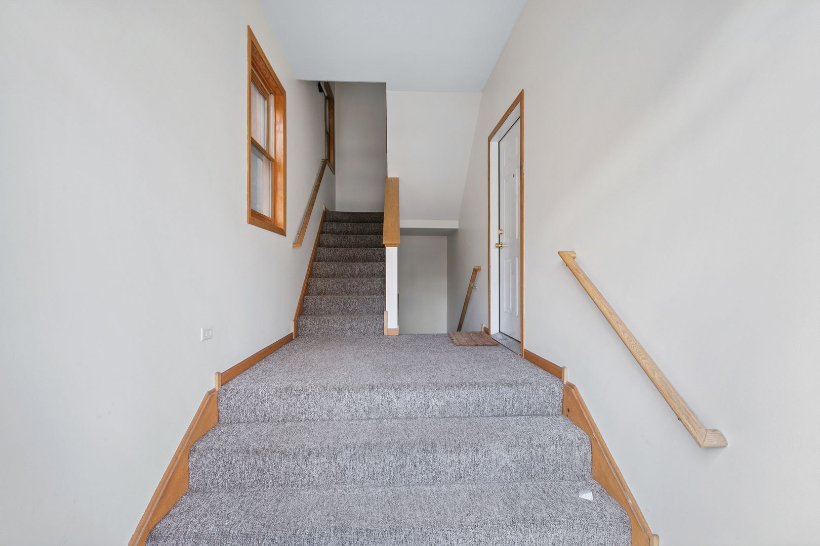 4426 S CALUMET Avenue Unit: 3