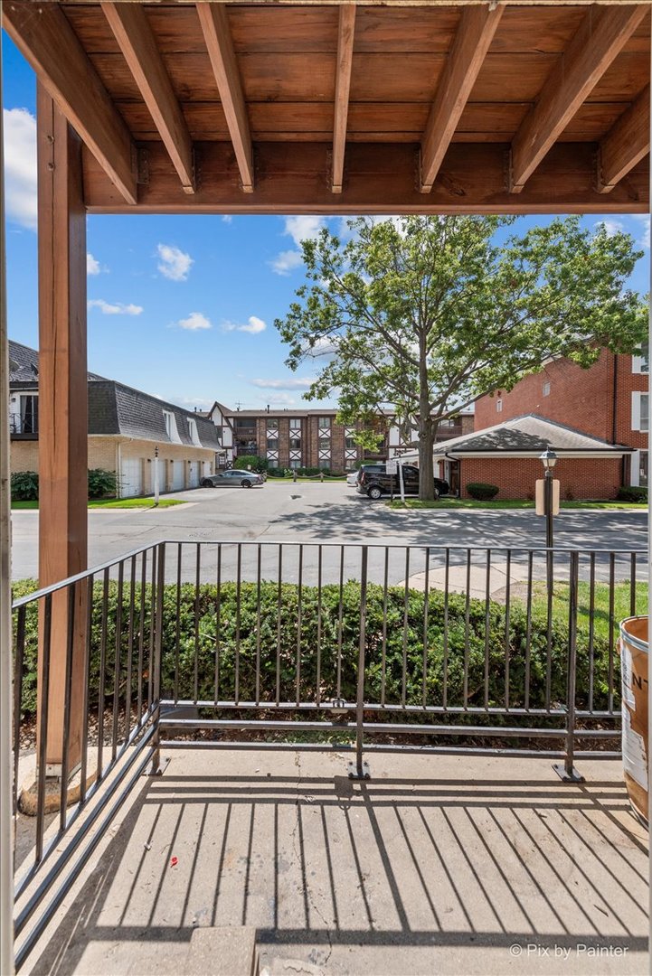 5700 Circle Drive Unit: 101