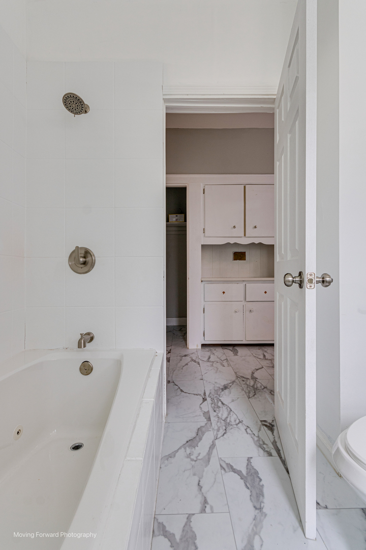 12155 S Normal Avenue