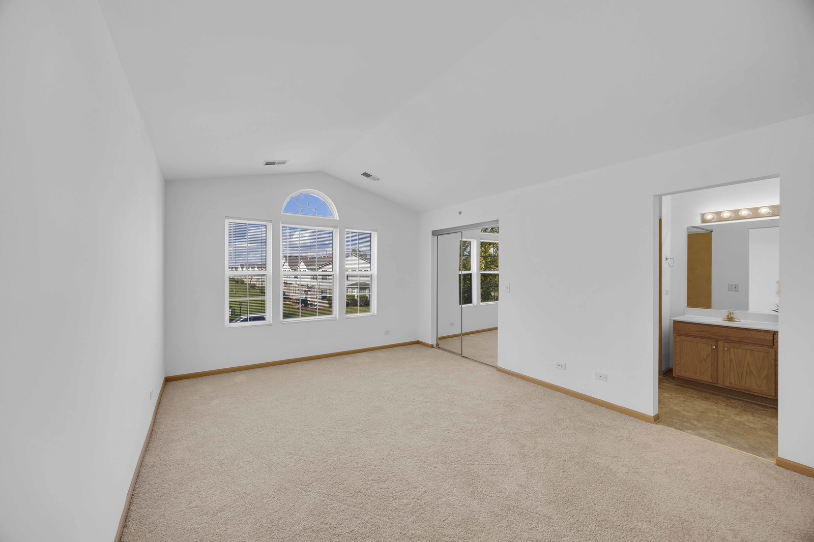 21143 Gray Hawk Drive