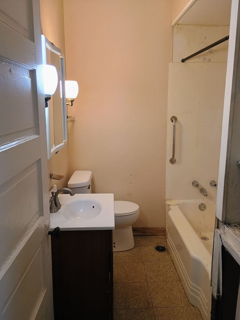 7928 S Dobson Avenue