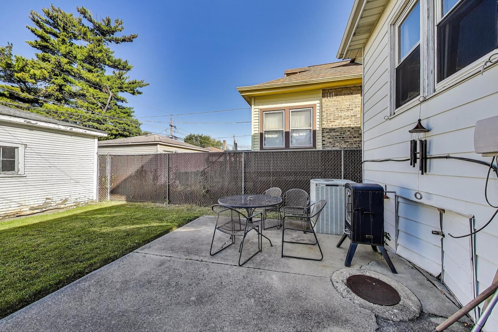 8346 S Aberdeen Street