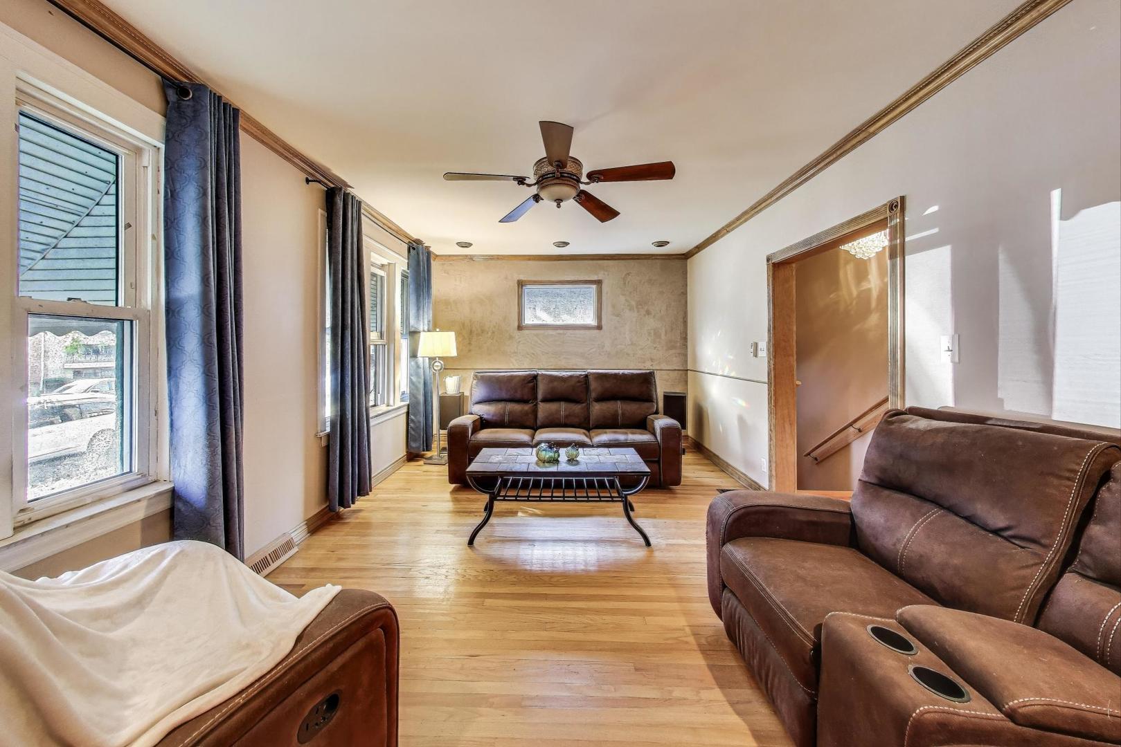 8346 S Aberdeen Street