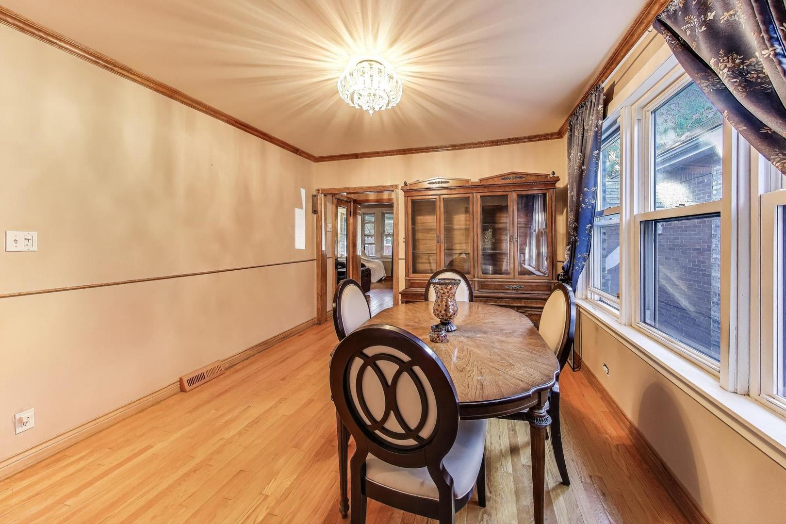 8346 S Aberdeen Street