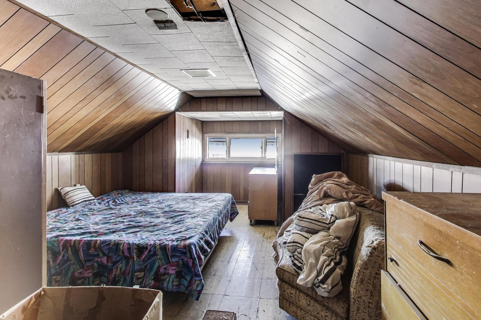 8346 S Aberdeen Street