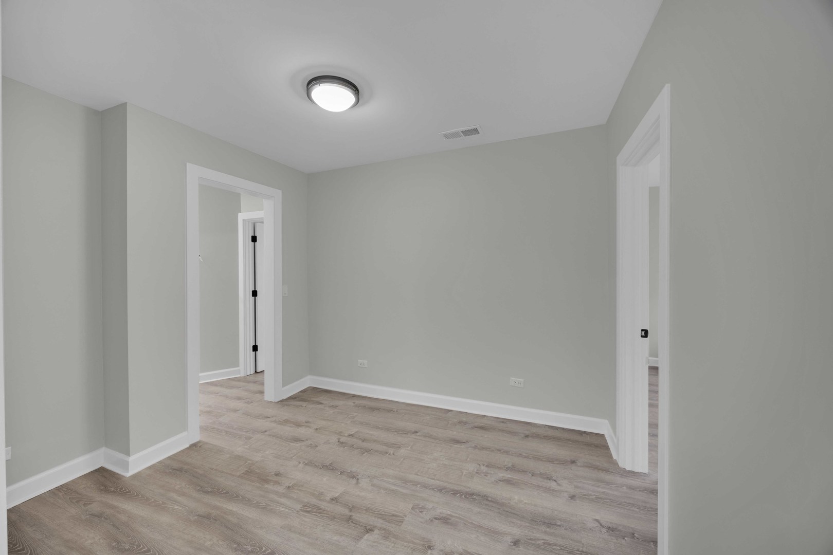 1667 Buena Vista Avenue