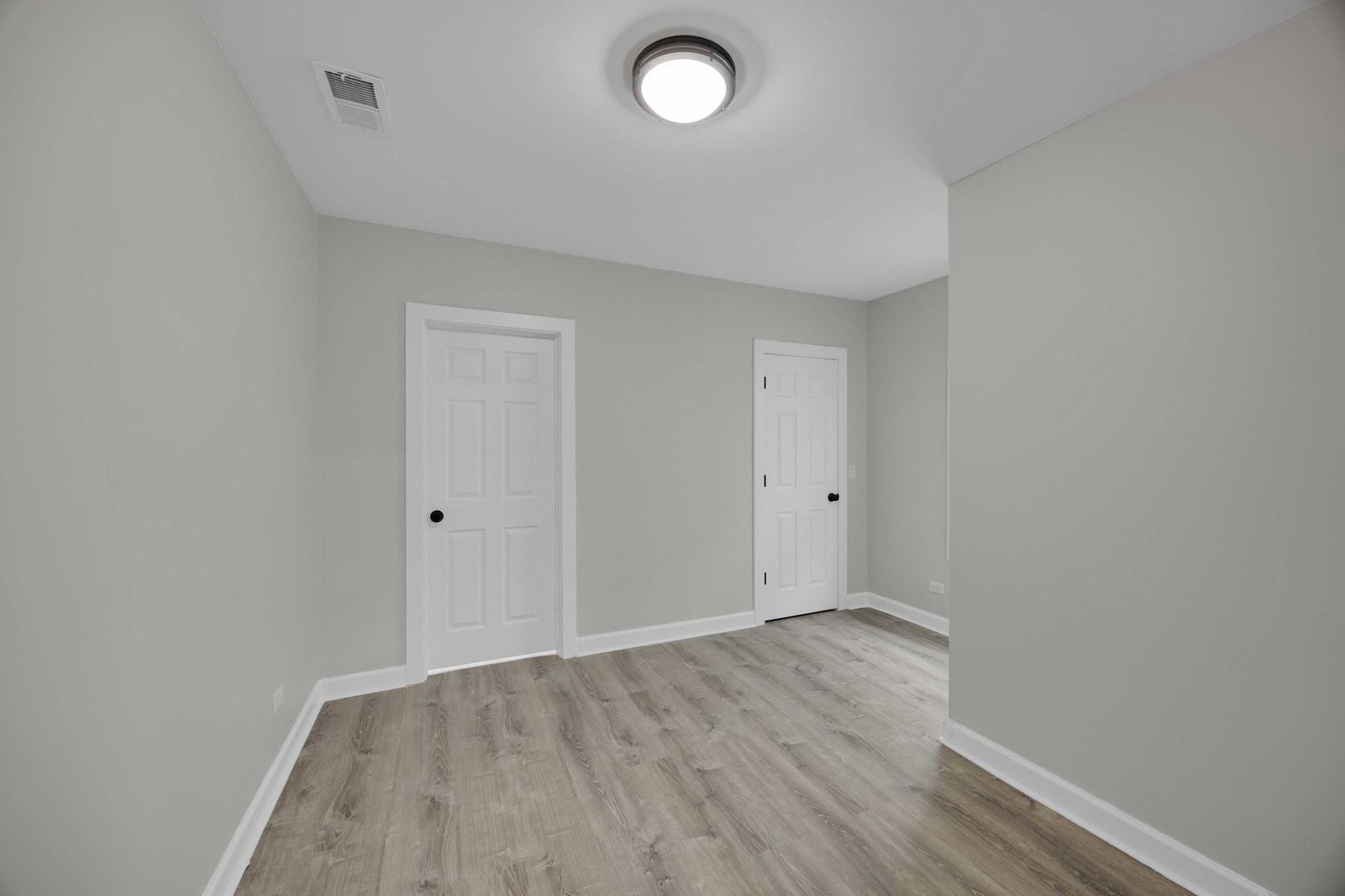 1667 Buena Vista Avenue