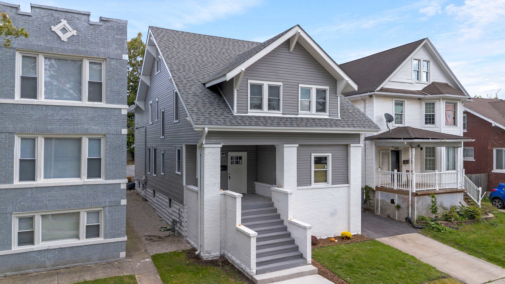 1667 Buena Vista Avenue