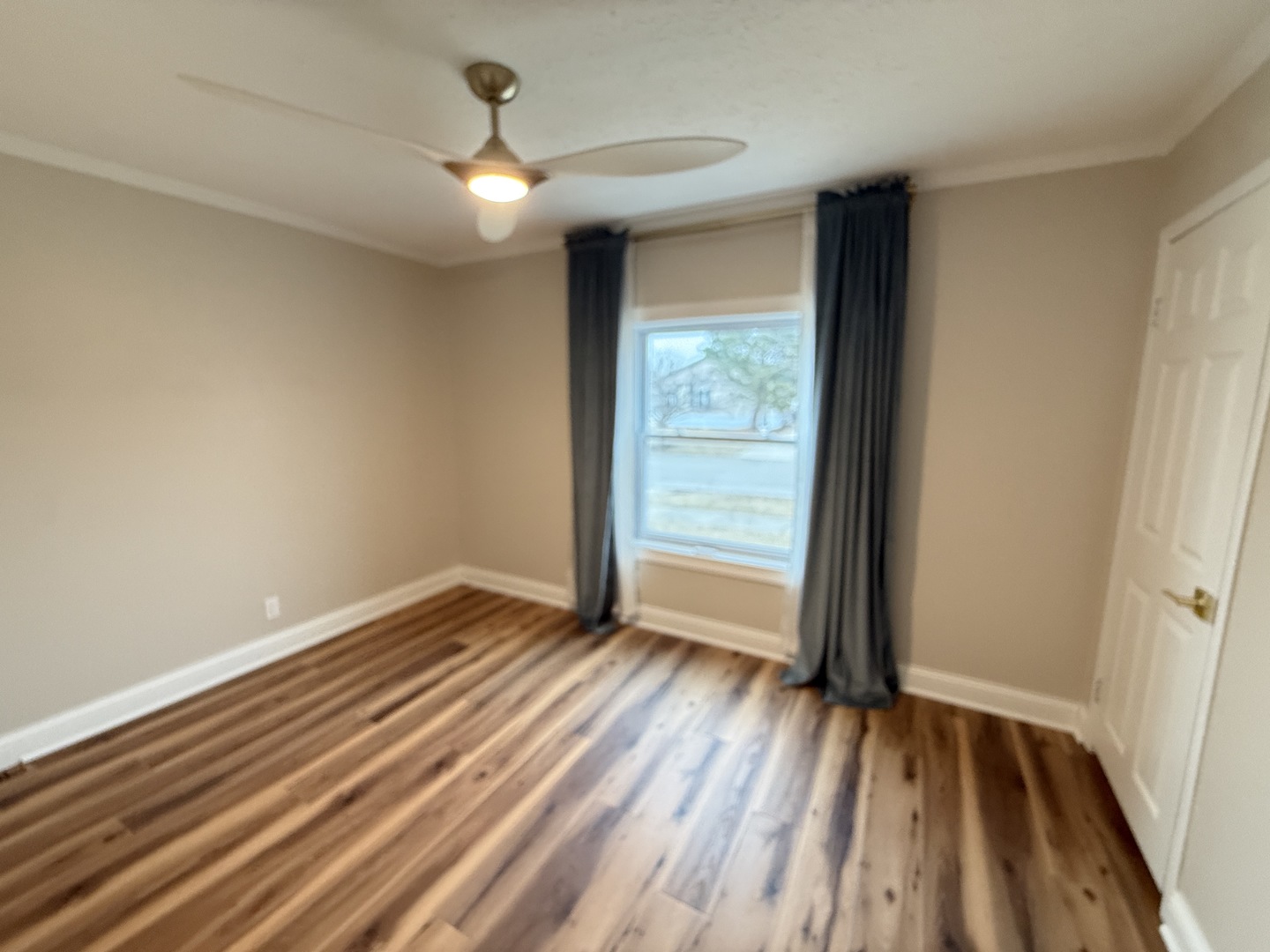 201 BEGONIA Drive