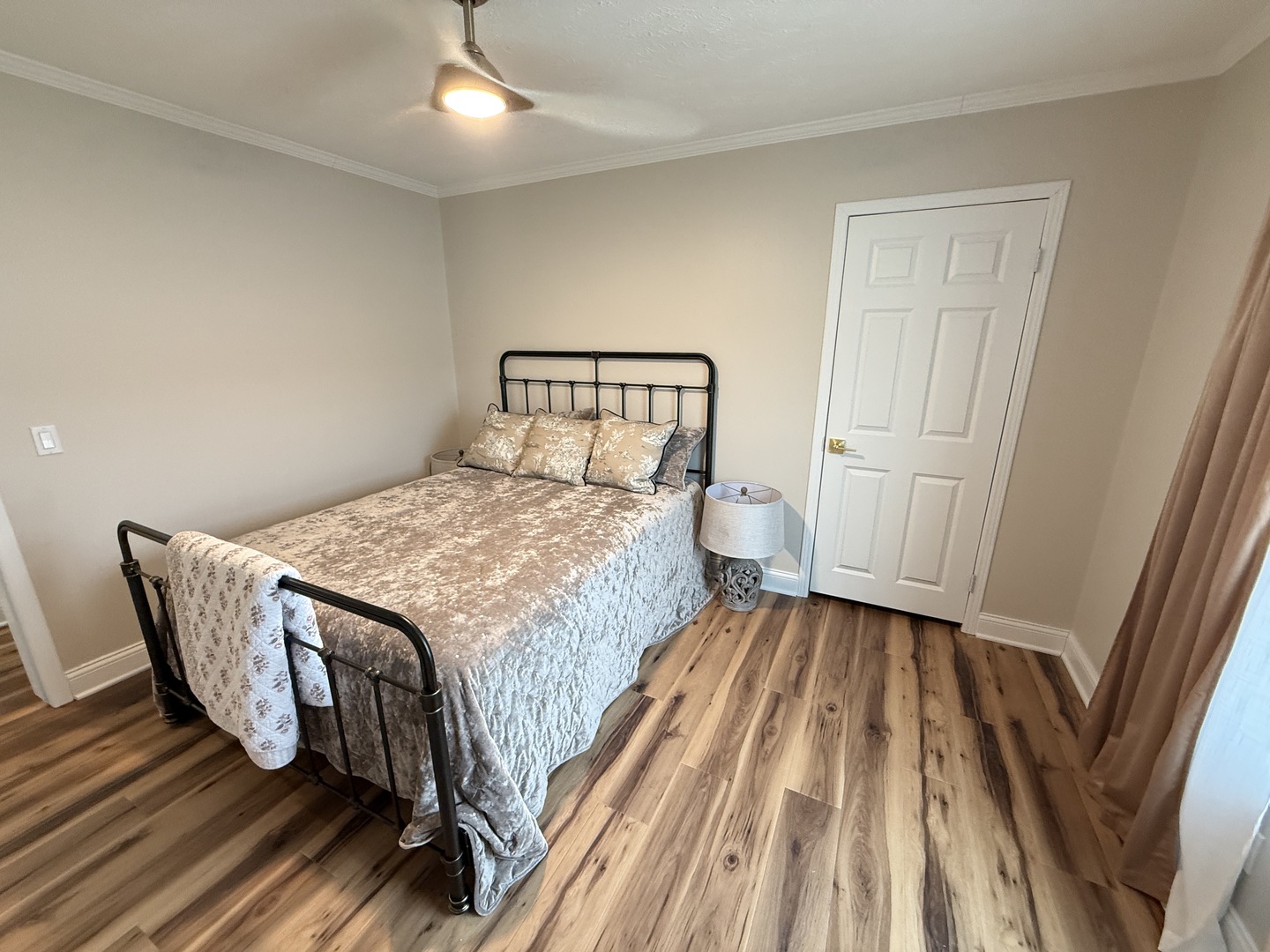 201 BEGONIA Drive
