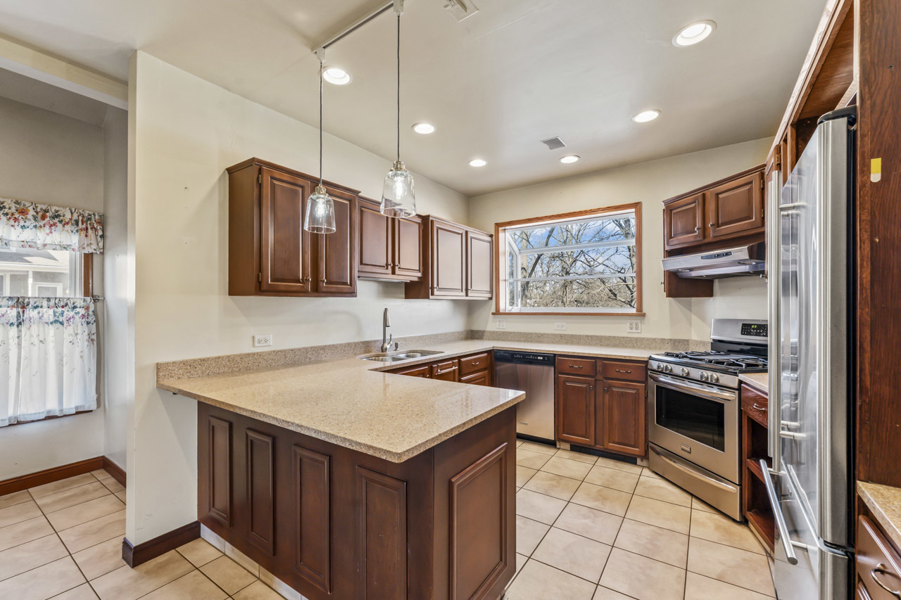 2704 139th Street