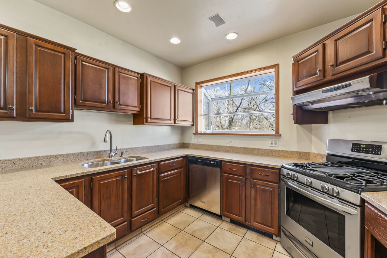 2704 139th Street