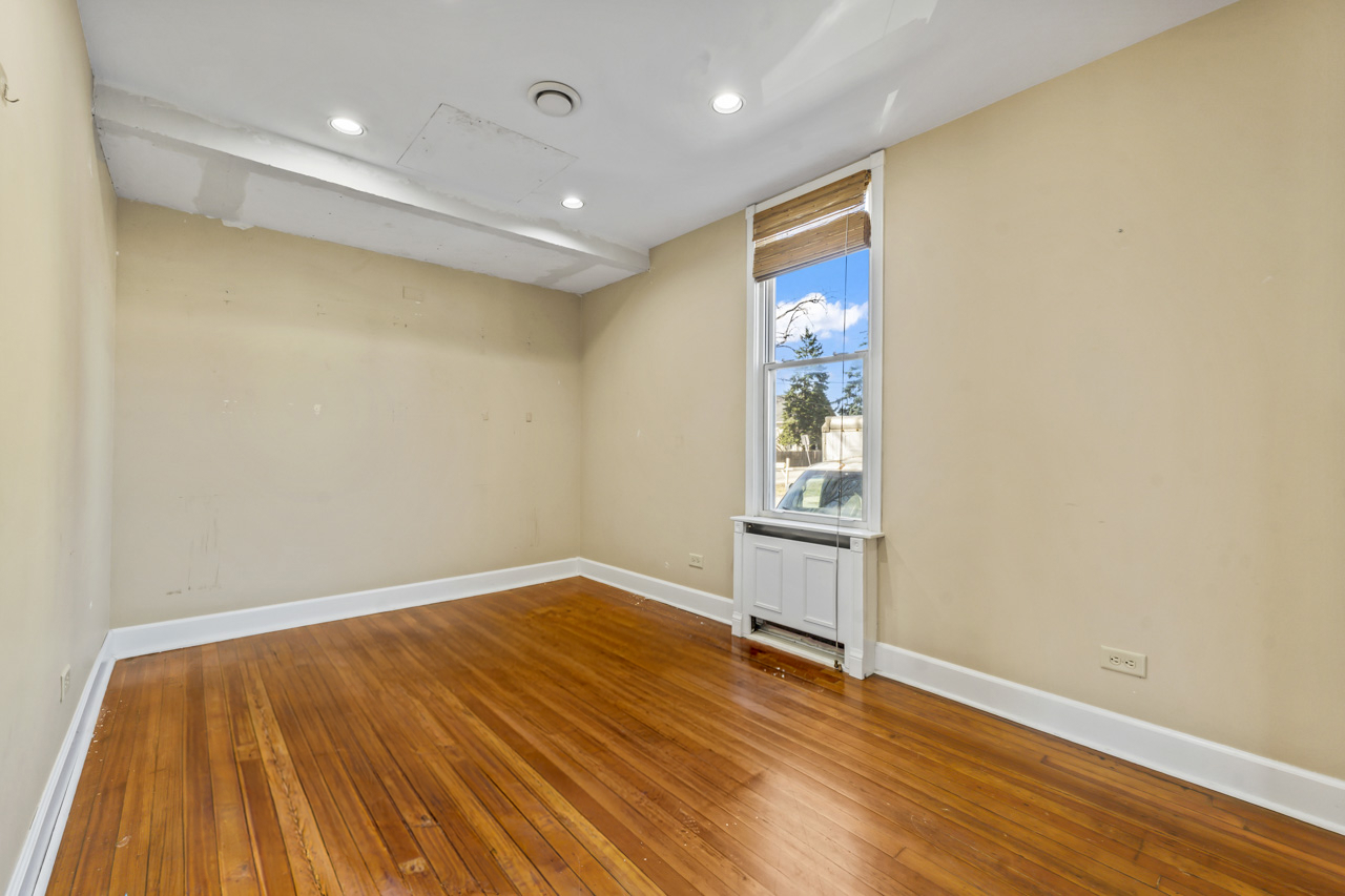 2704 139th Street