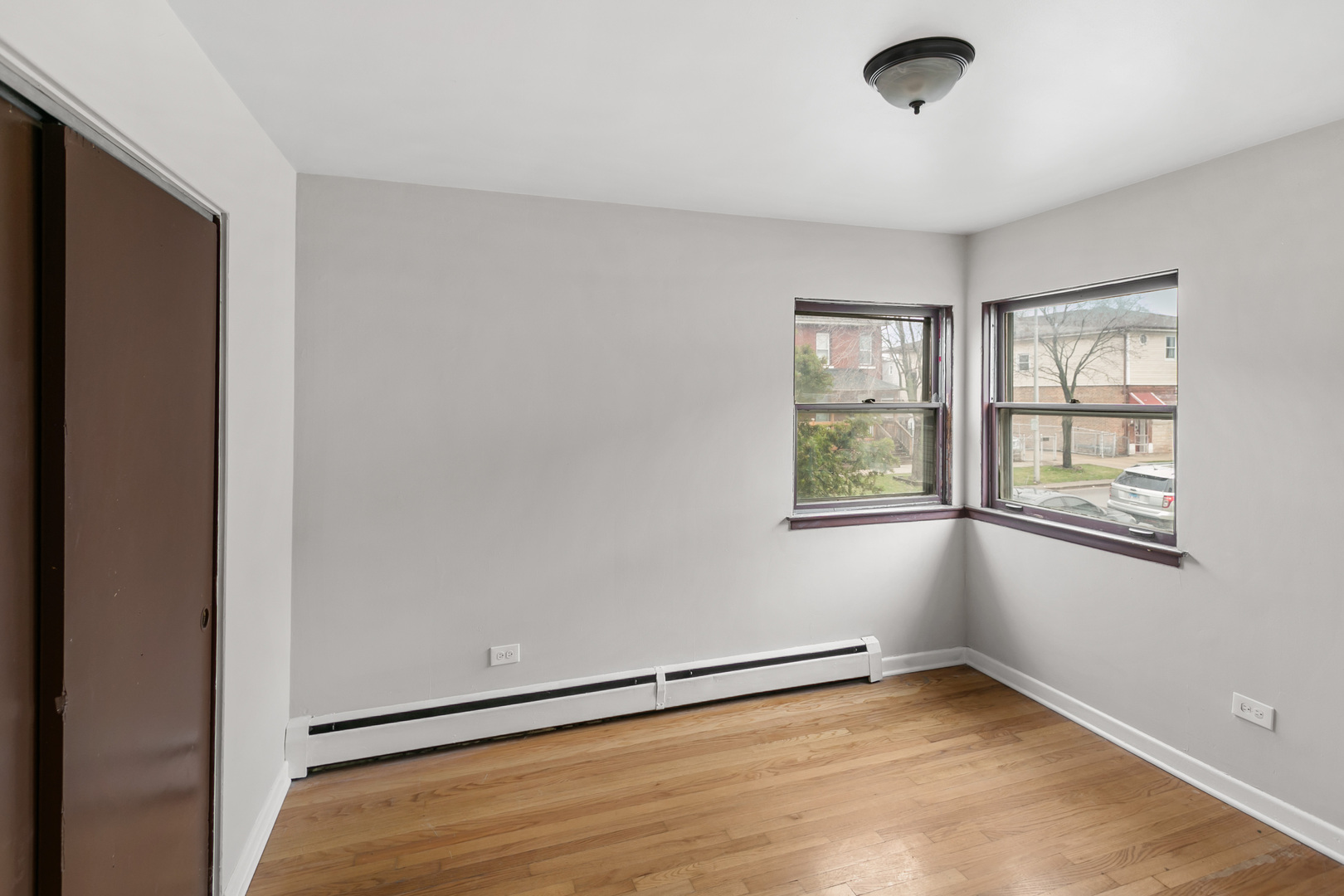 805 N 22nd Avenue Unit: 1