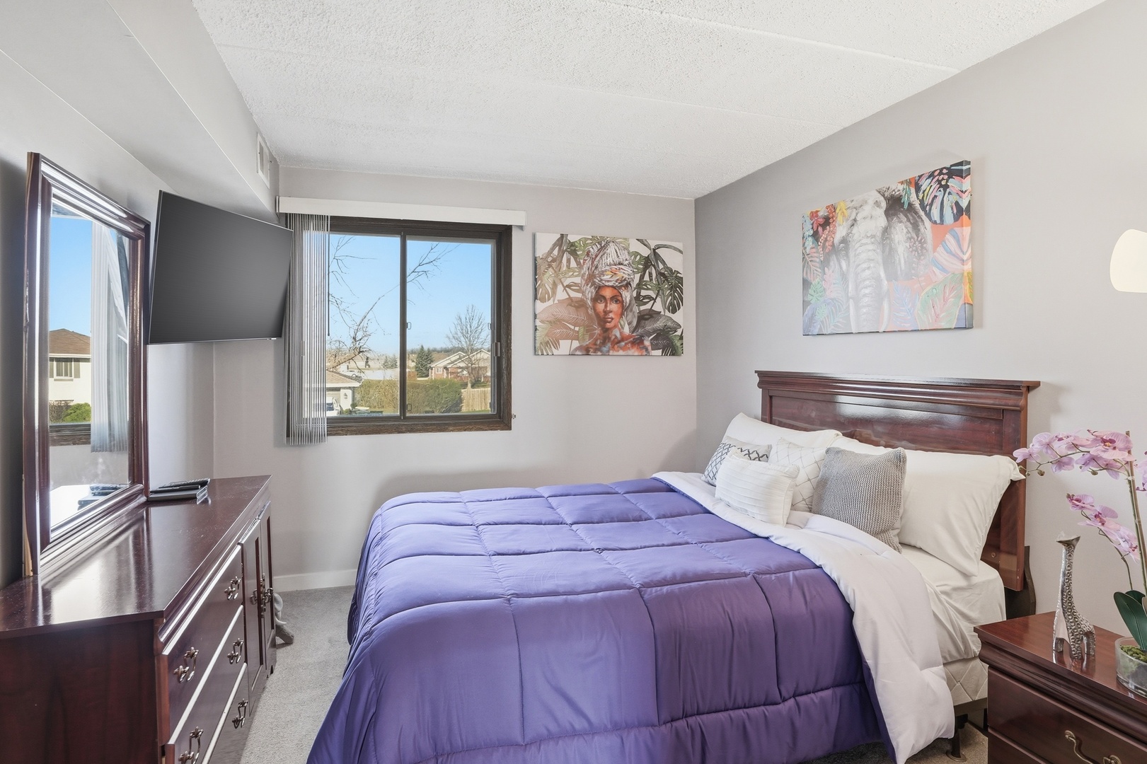 19533 Lake Shore Drive Unit: 2S