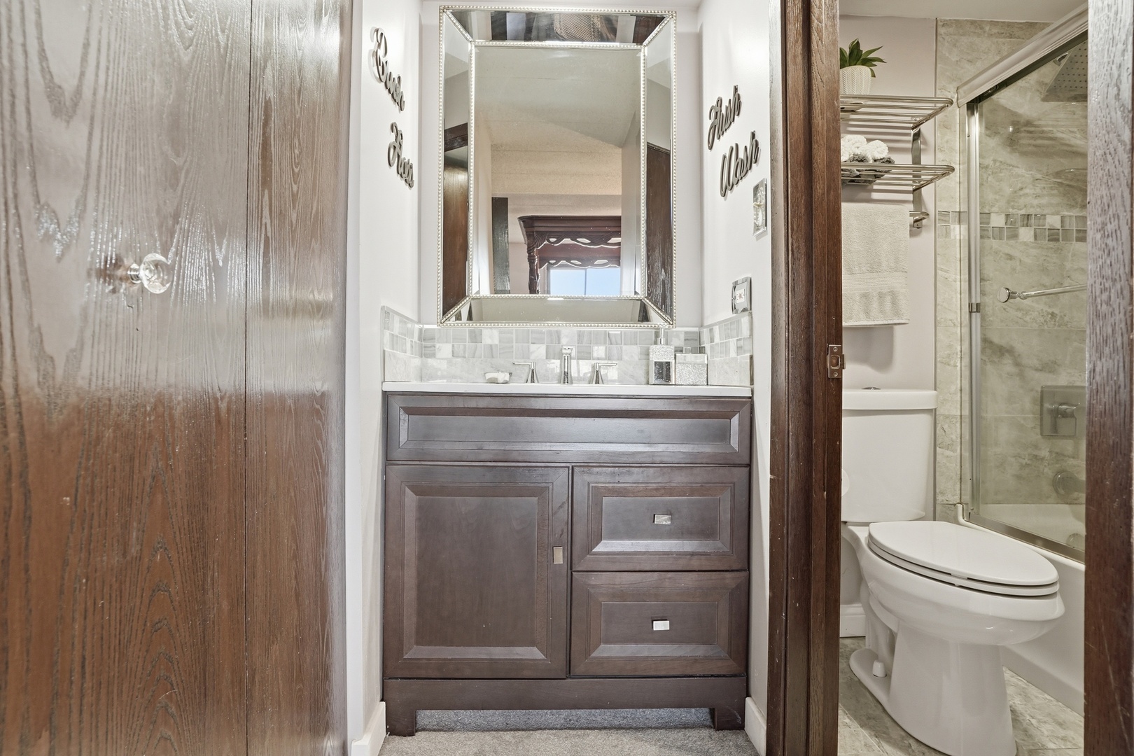 19533 Lake Shore Drive Unit: 2S
