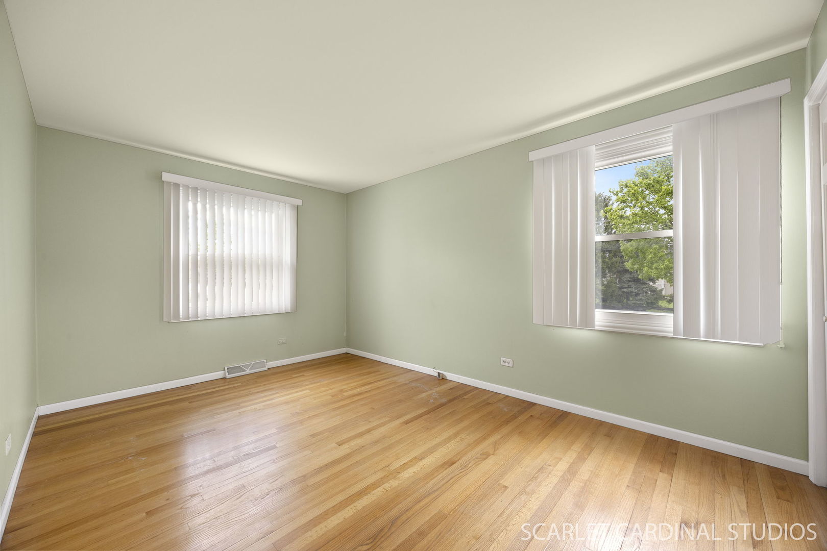 940 S Villa Avenue