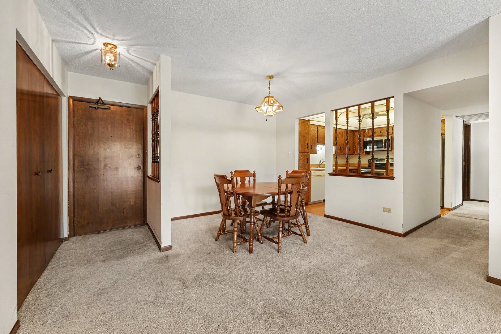 2440 186th Street Unit: H3