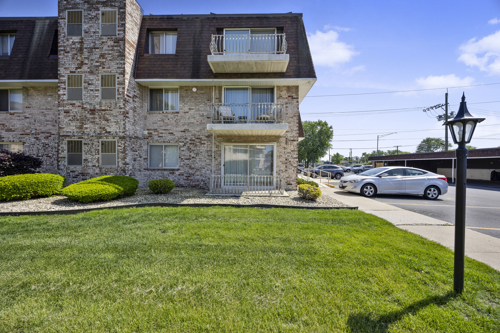 3237 S Manor Drive Unit: 110