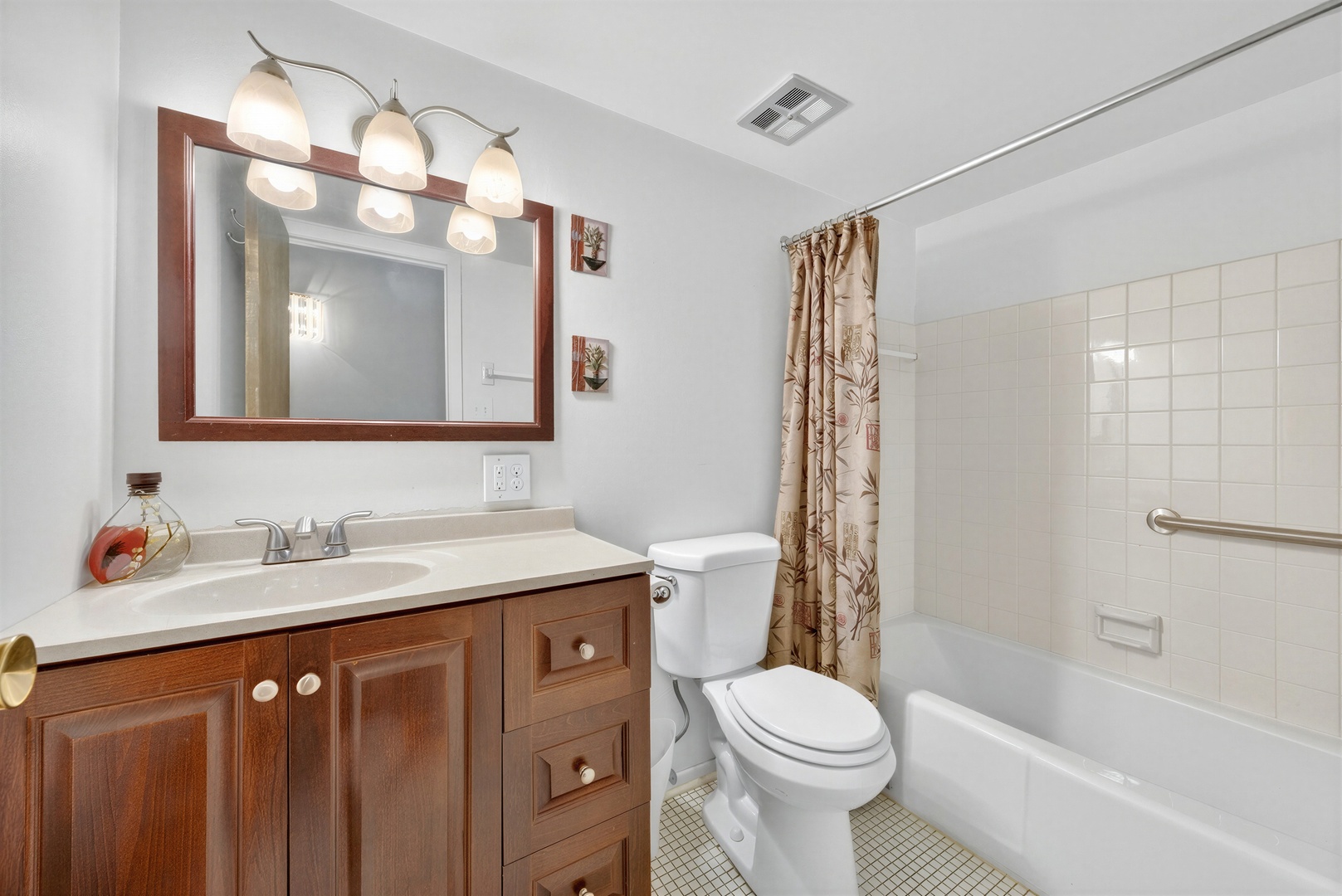3237 S Manor Drive Unit: 110