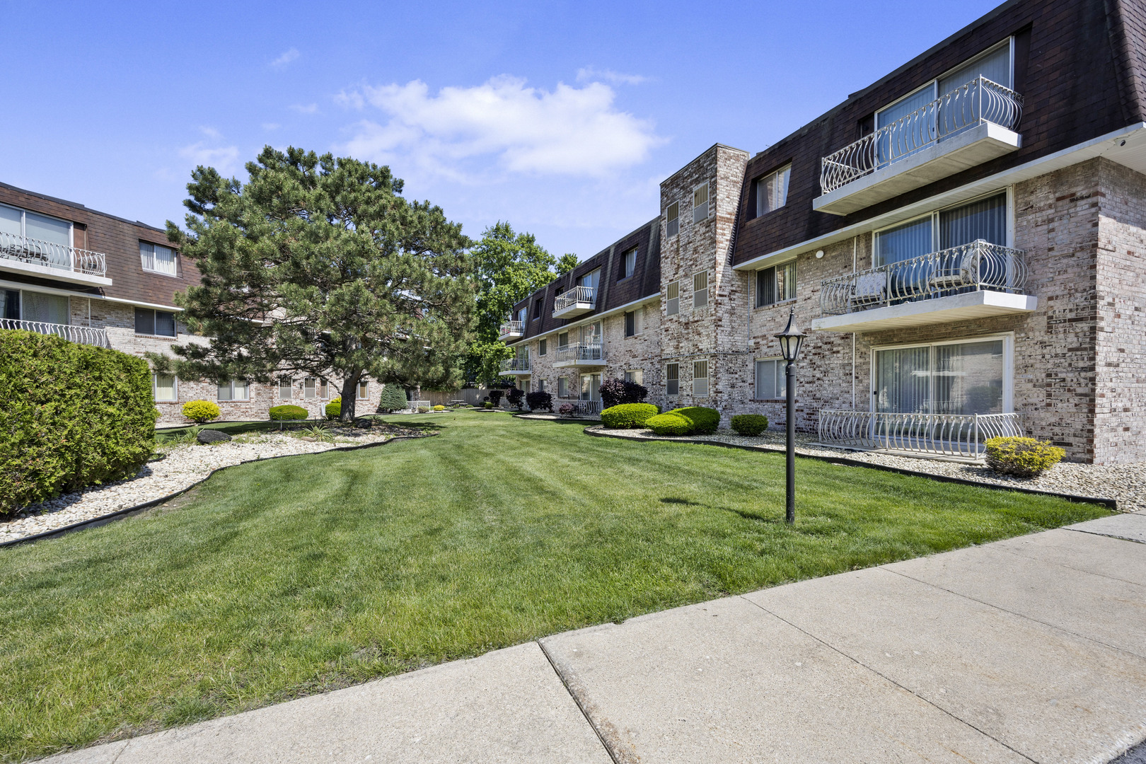 3237 S Manor Drive Unit: 110