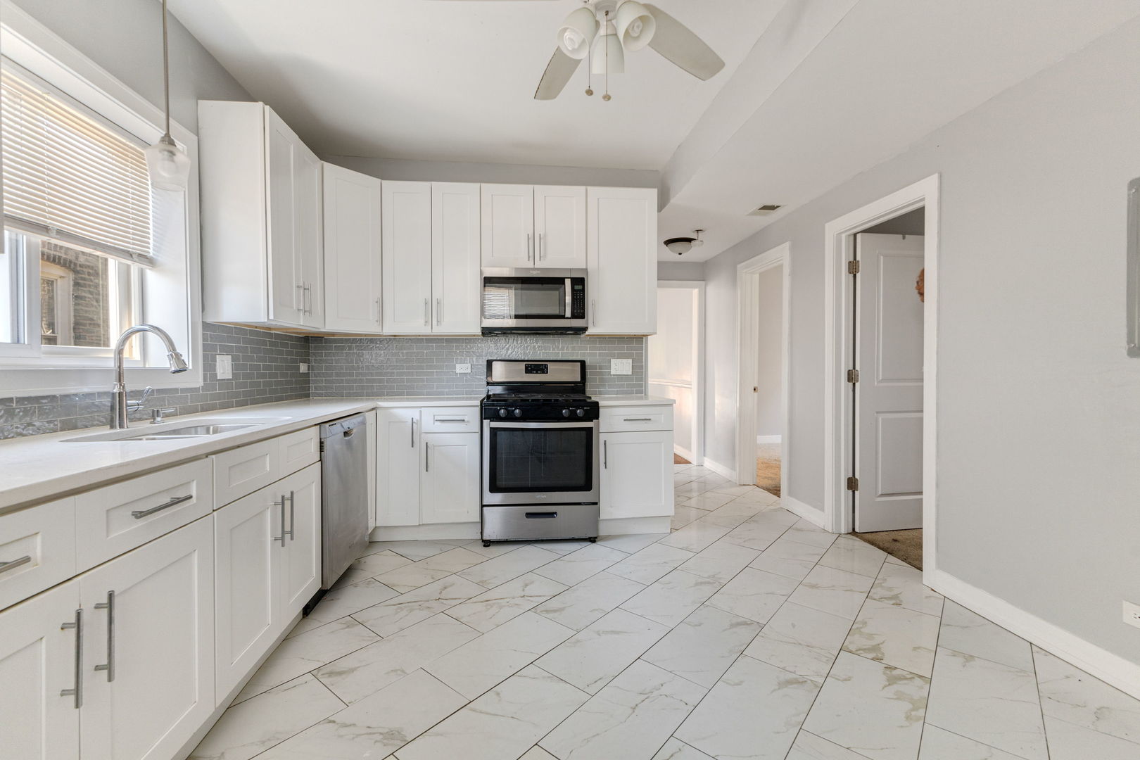 8139 S Sangamon Street Unit: 2