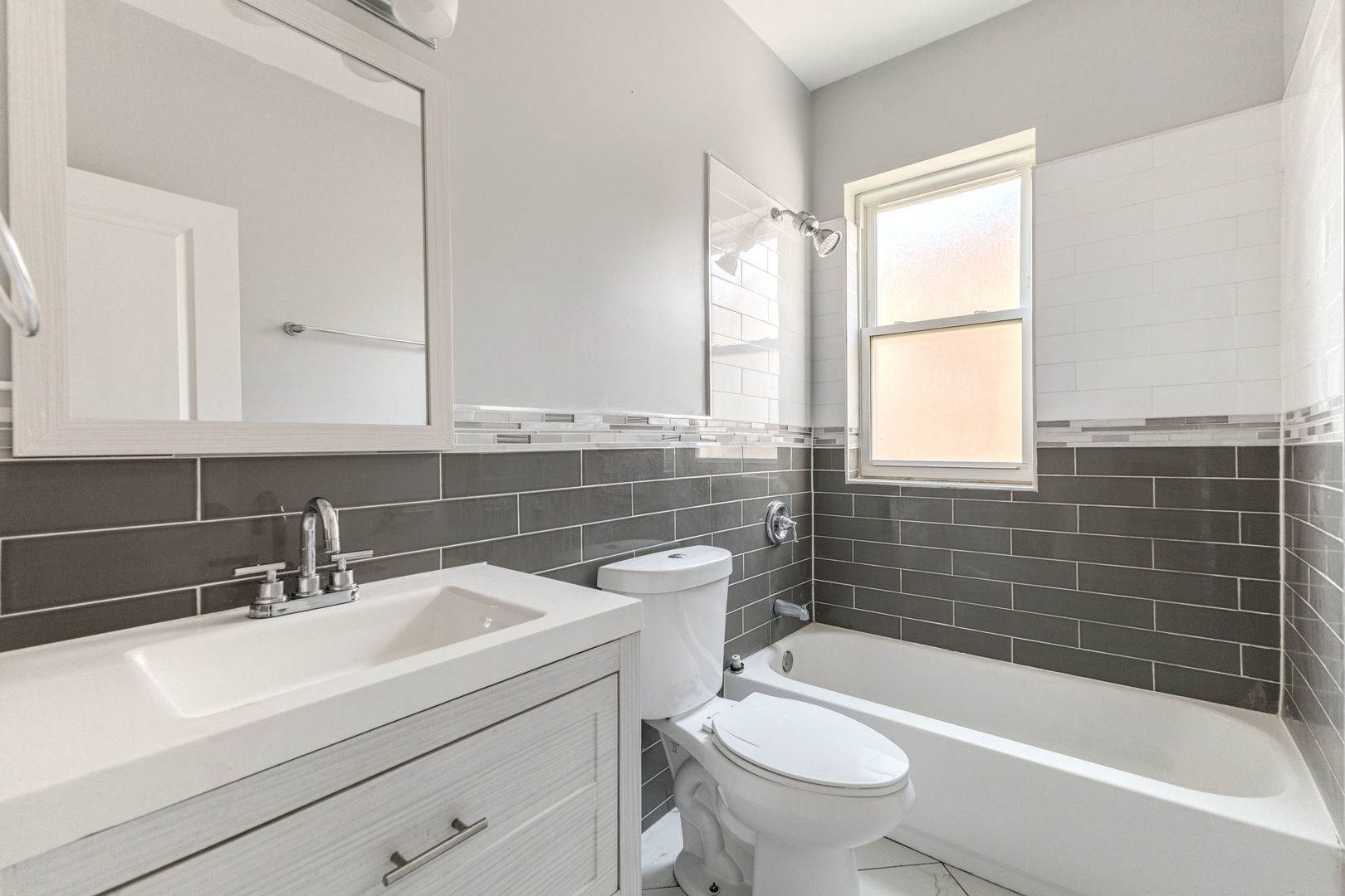 8139 S Sangamon Street Unit: 2