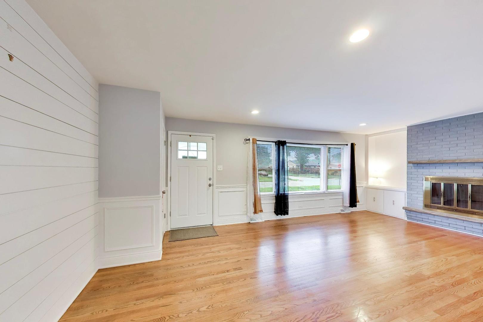 14242 Park Avenue