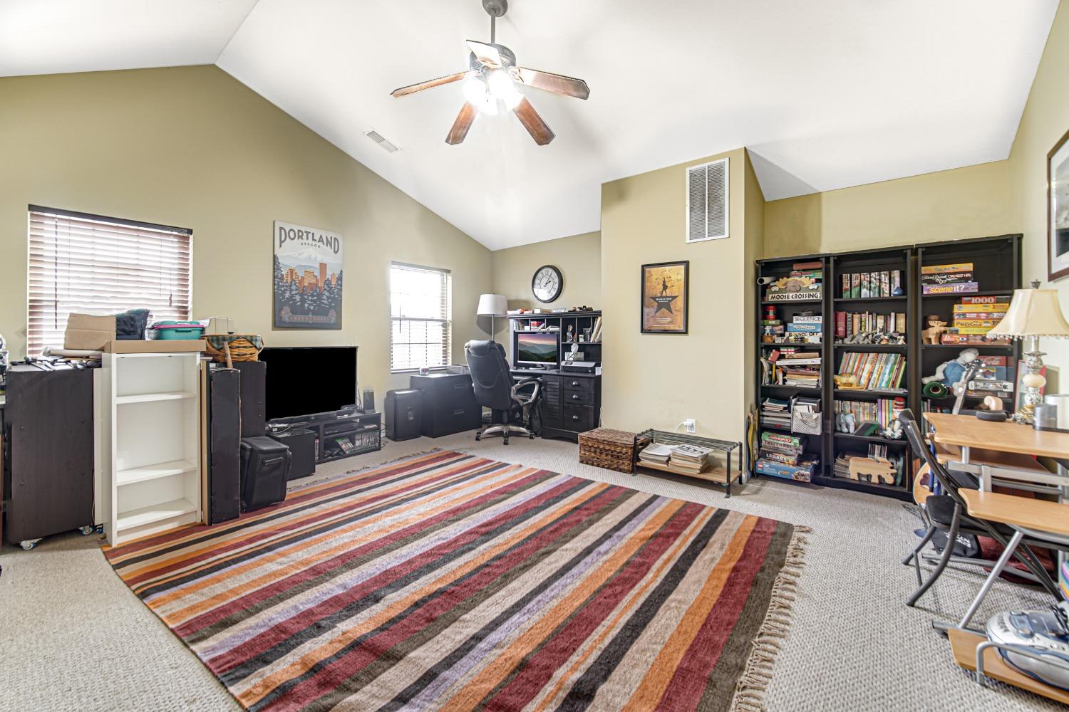 3955 Juniper Trail