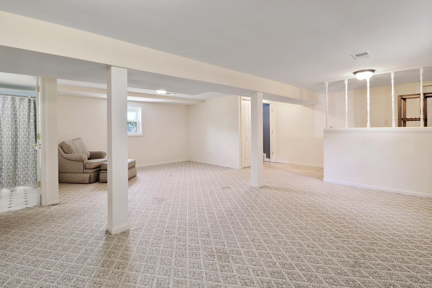 5286 Tulip Avenue