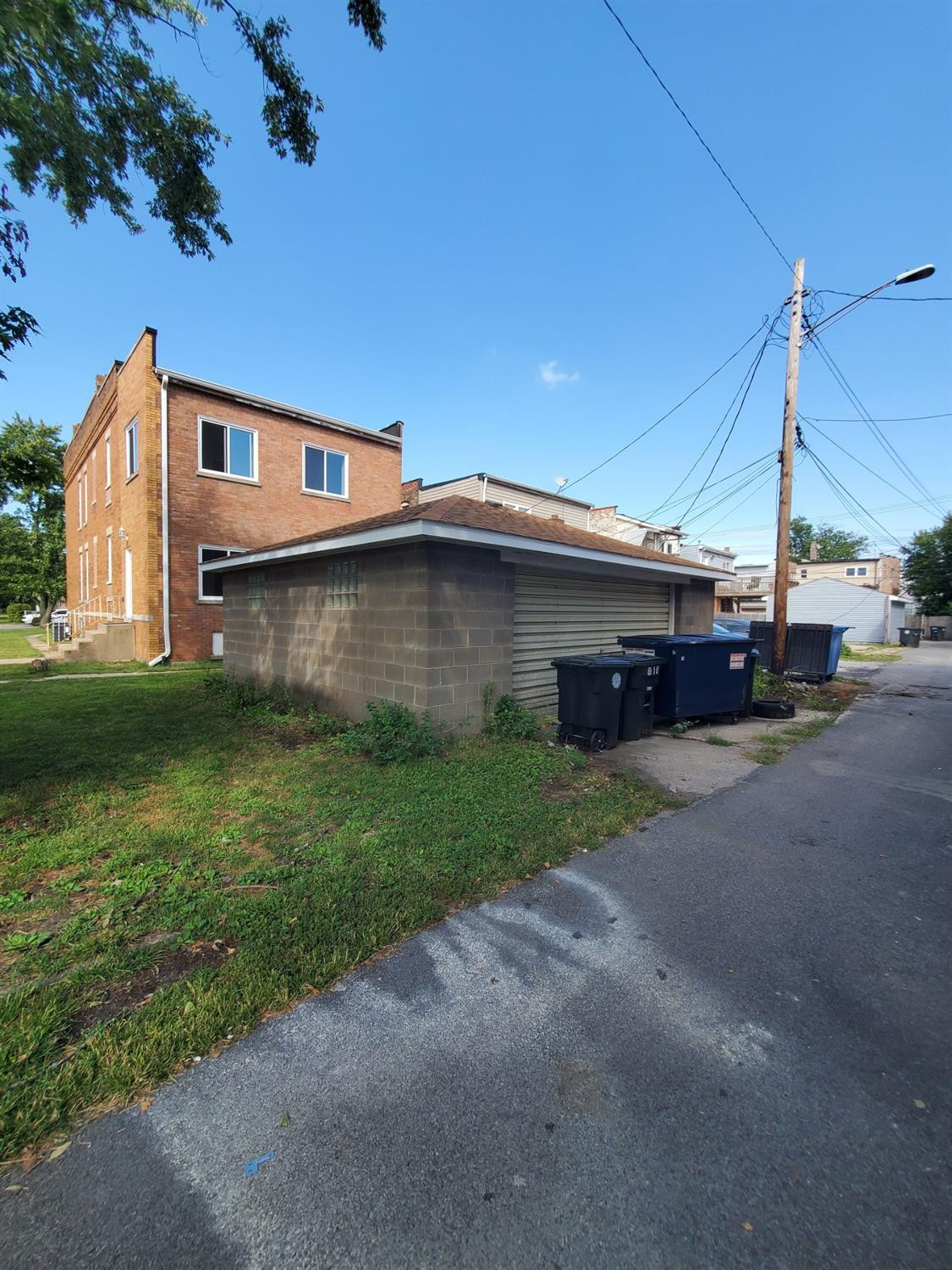 919 W 144th Street