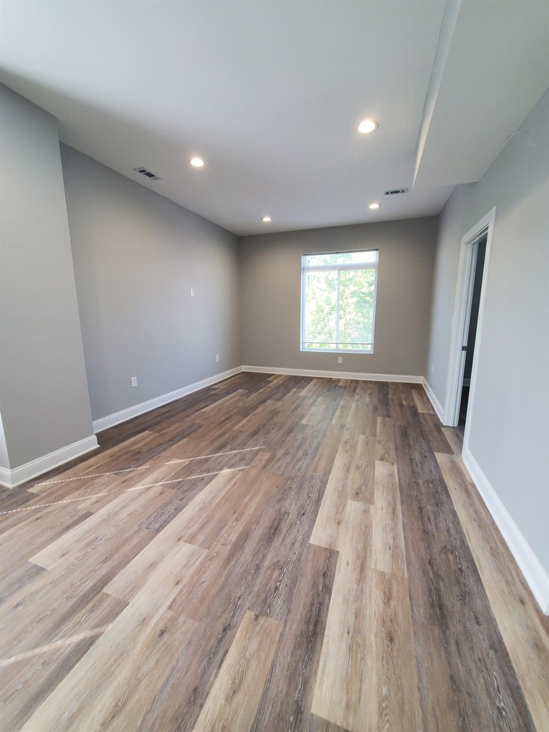919 W 144th Street