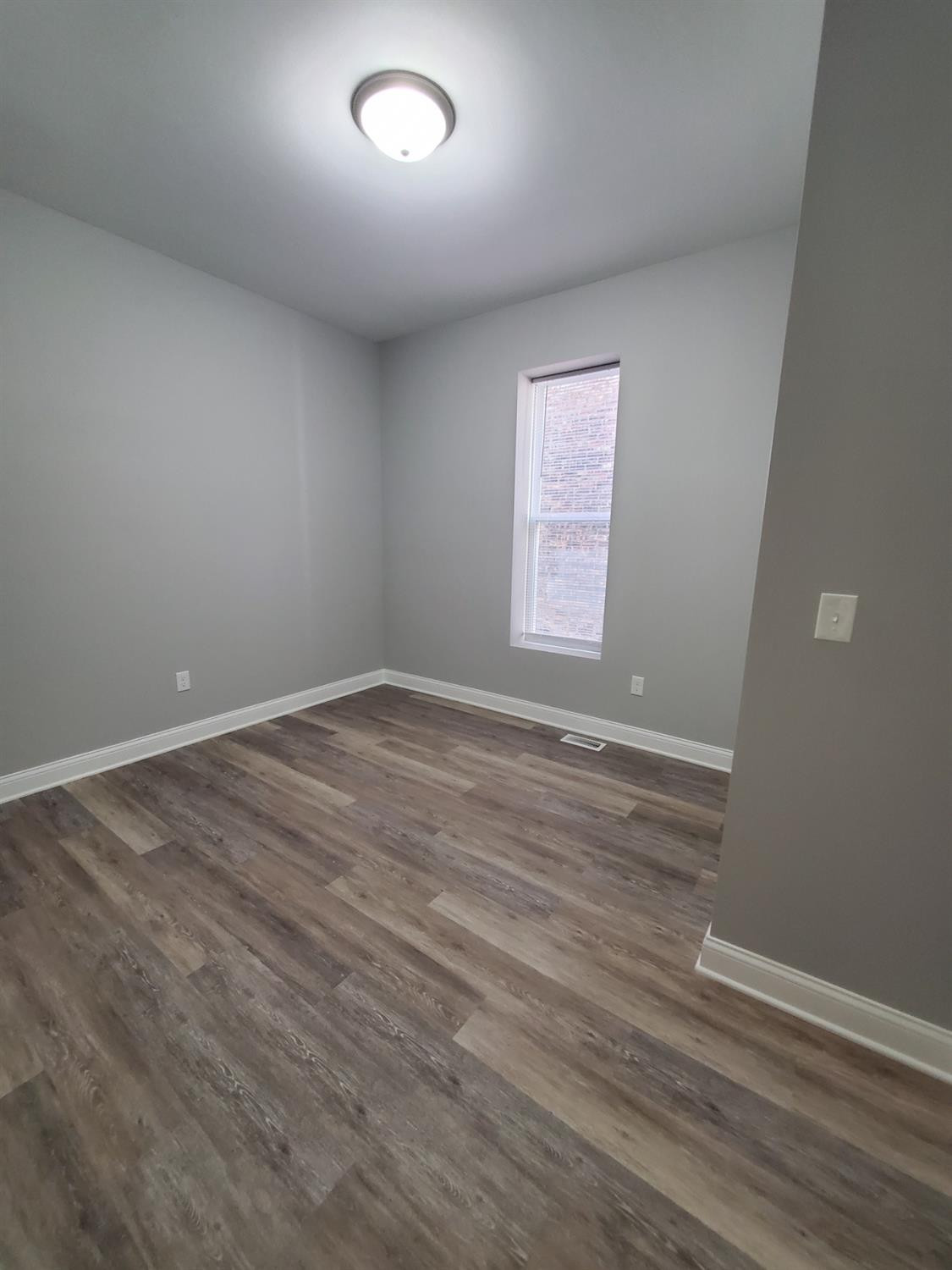 919 W 144th Street