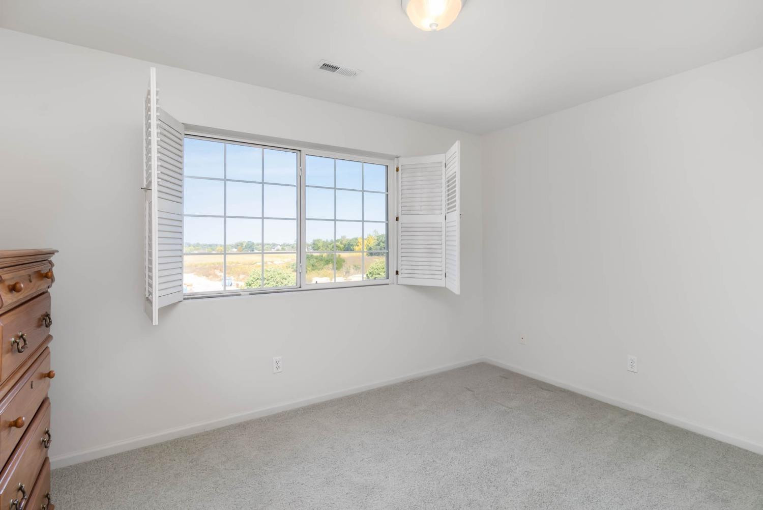 2035 W 75th Place Unit: 31