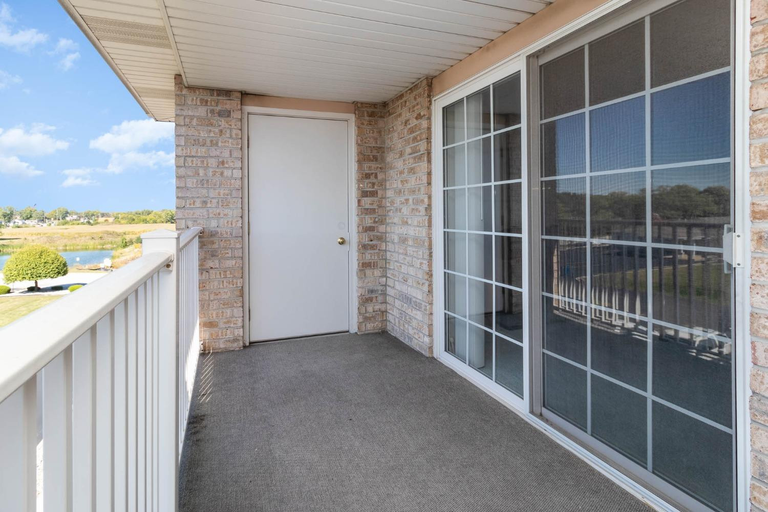 2035 W 75th Place Unit: 31