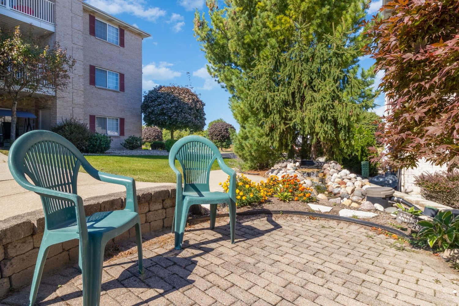 2035 W 75th Place Unit: 31