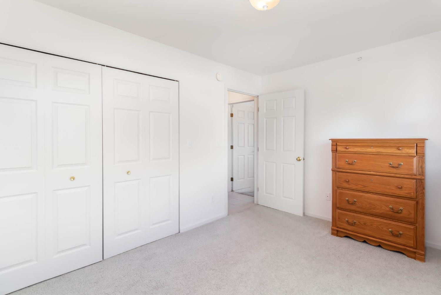 2035 W 75th Place Unit: 31