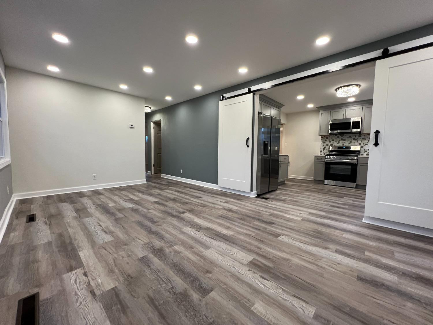 7110 Ash Place